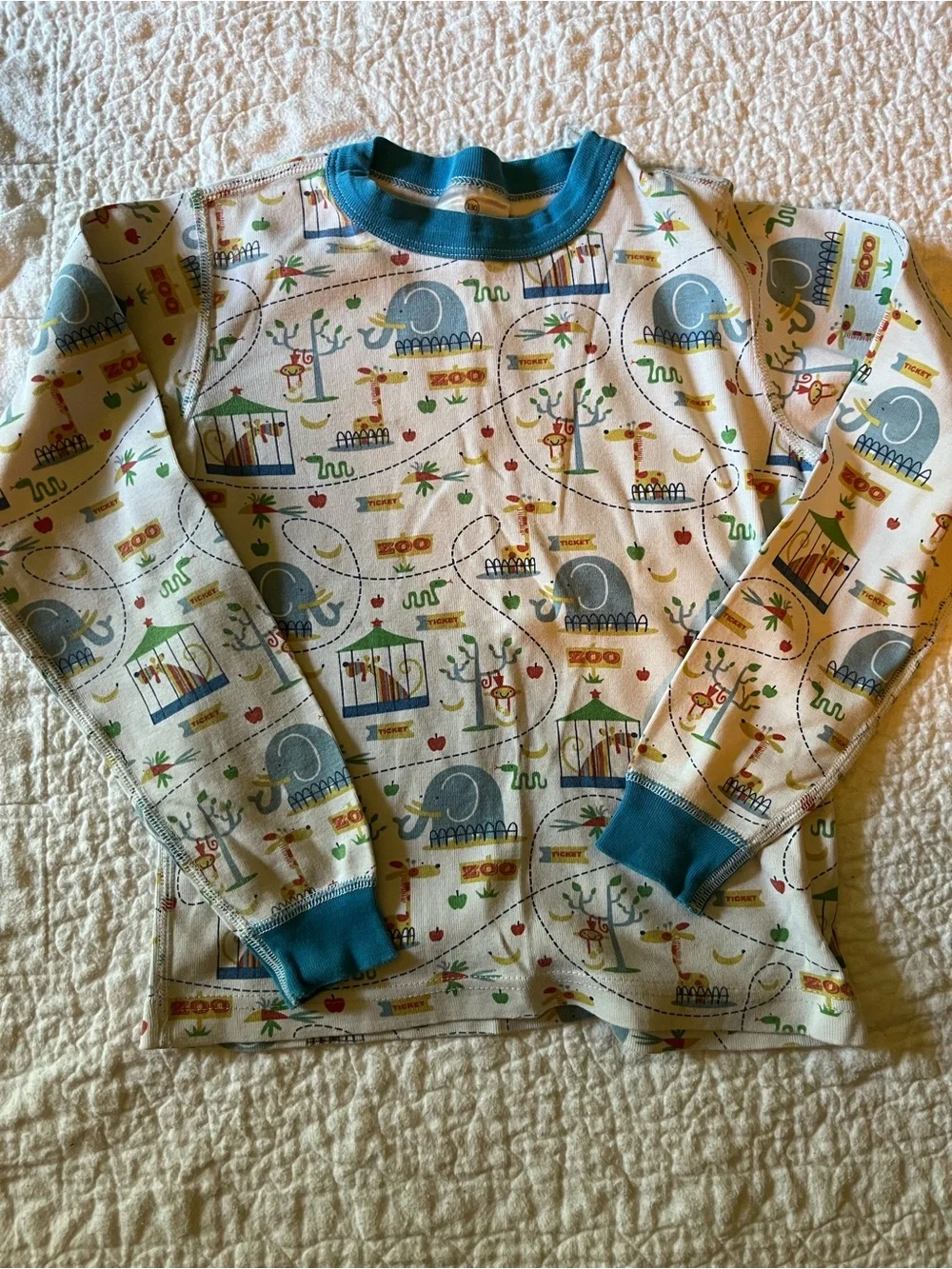 Hanna Andersson Zoo Pajamas - Top only Size 130cm